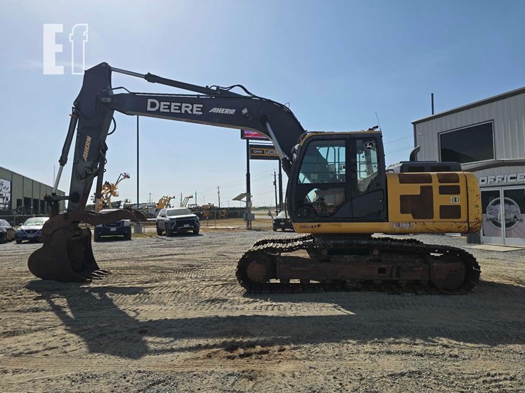 2016-deere-180g-lc-image-5