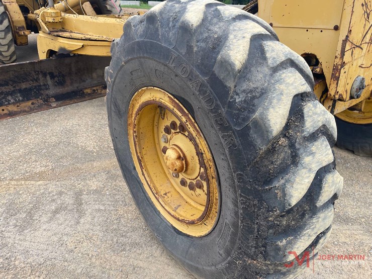1994-deere-670b-image-8