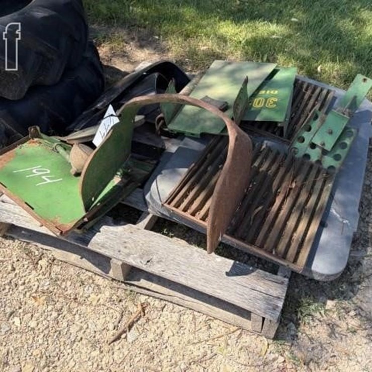JOHN DEERE TRACTOR PARTS