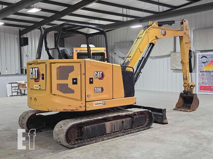 2021-caterpillar-306cr-image-3