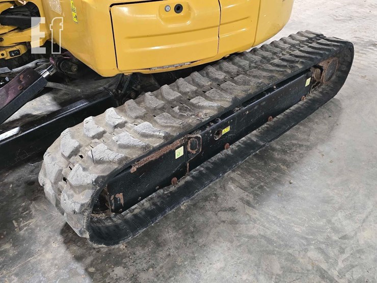 2017-caterpillar-304e2-cr-image-32