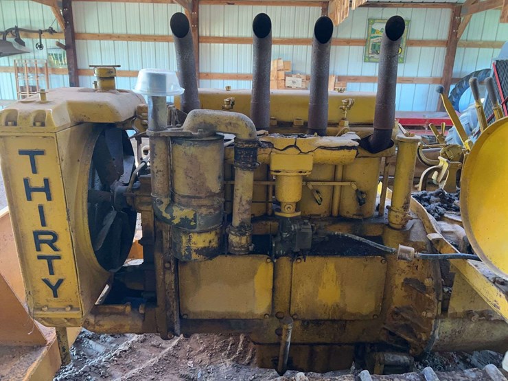 caterpillar-thirty-image-36