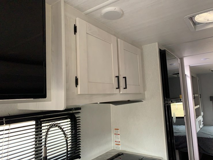 2024-east-to-west-entrada-motorhome-image-20