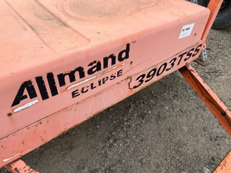 allmand-3903tss-towable-arrow-board-image-11