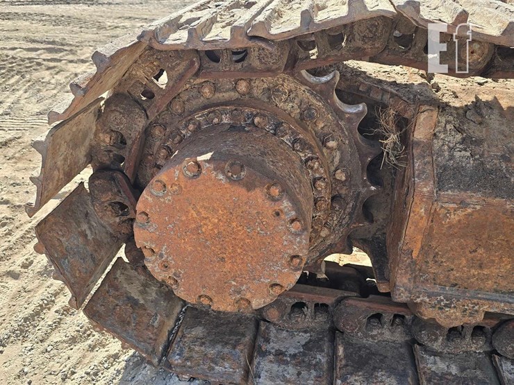 2016-deere-180g-lc-image-29