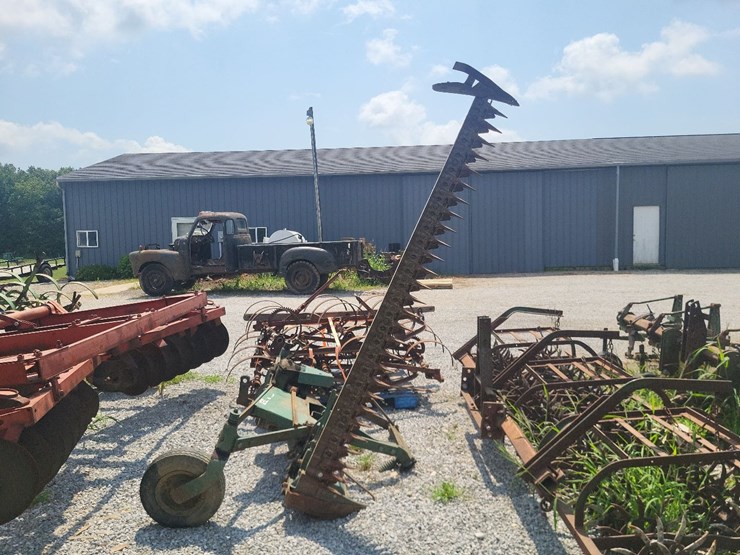 oliver-82--2-point-sickle-mower-image-7