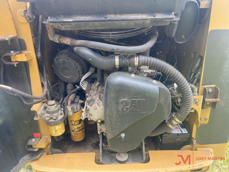 2006-caterpillar-257b-image-11