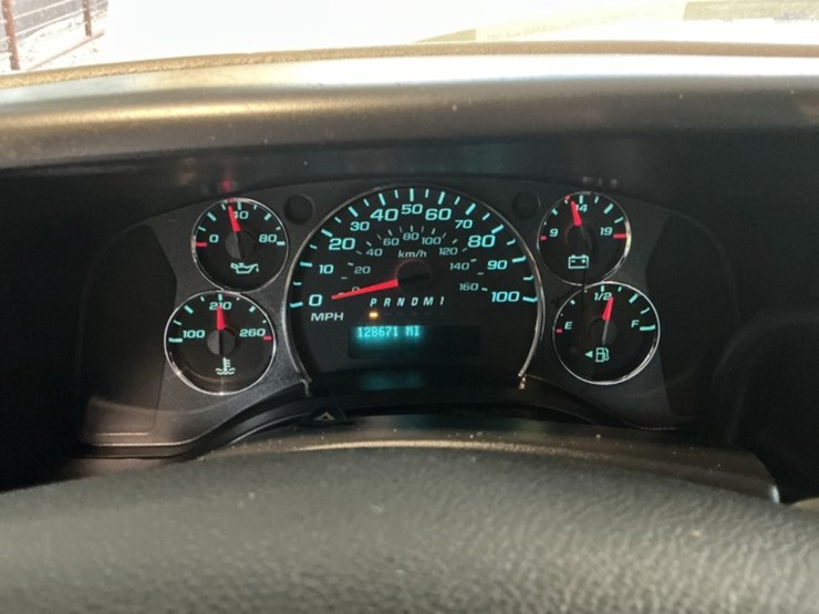 2013-chevrolet-express-3500-image-18