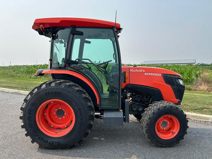 kubota-mx6000-image-6