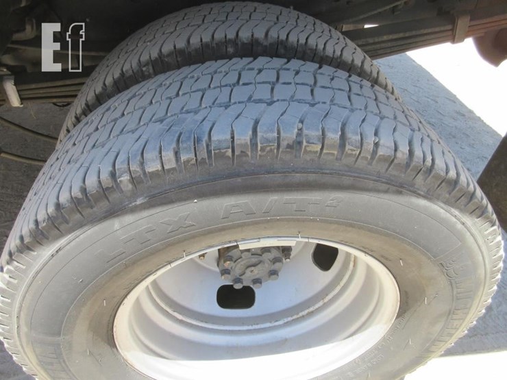2019-ford-f350-xl-image-17