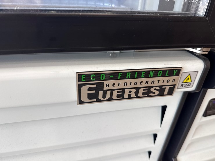 #7051-•-(1)-everest-refrigeration-emgr20-cooler-image-7