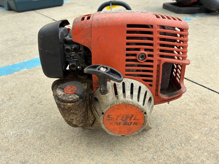 #20201-•-stihl-weedeater-image-3