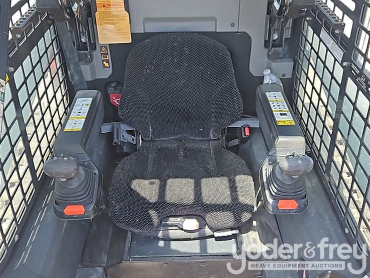 bobcat-t76-image-26