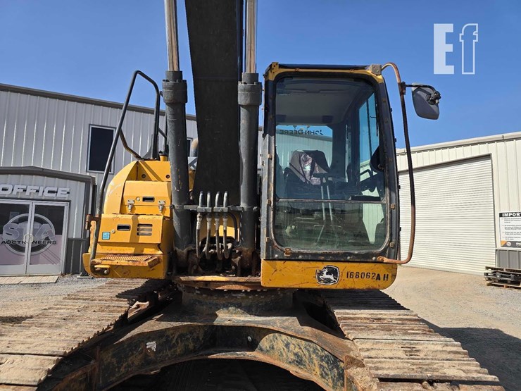 2016-deere-180g-lc-image-14