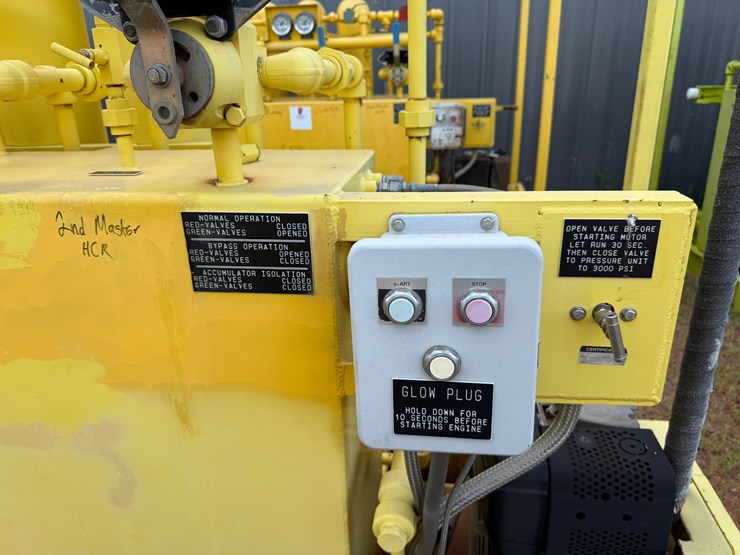 meyer-3k-wp-diesel-powered-4-station-accumulator-closing-unit,-skidded-image-9
