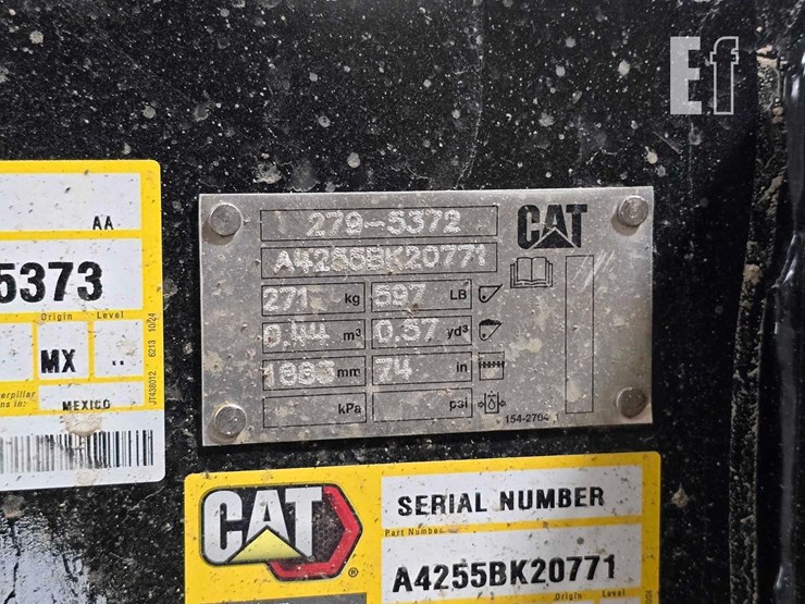 2025-caterpillar-255-image-13