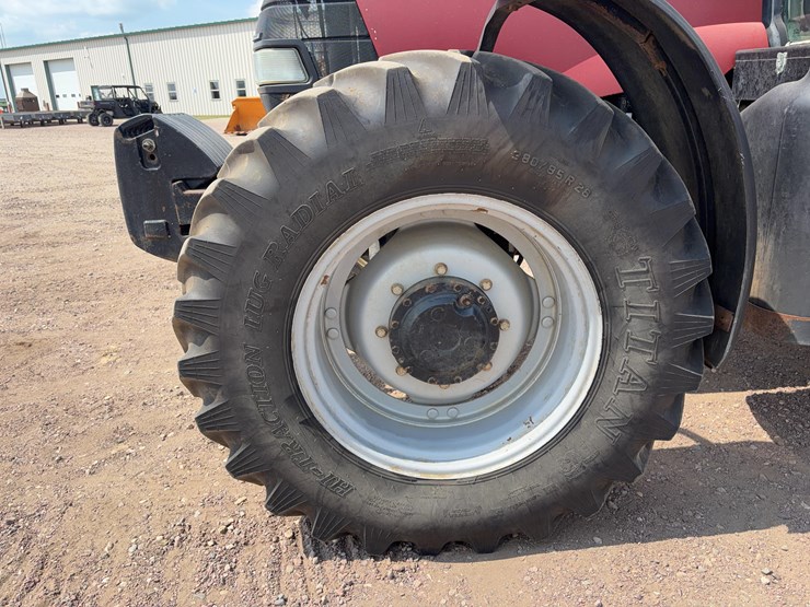 2006-case-ih-mxu135-image-38