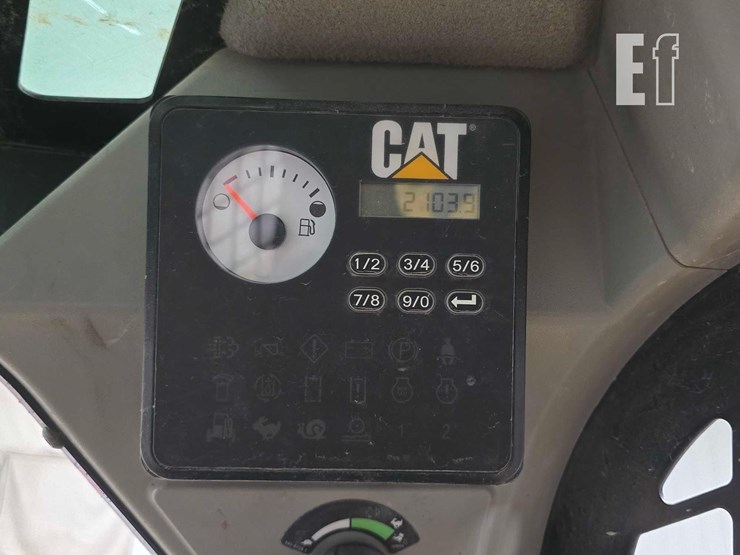 2021-caterpillar-239d3-image-20