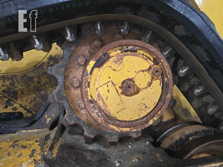 2022-caterpillar-259d3-image-28