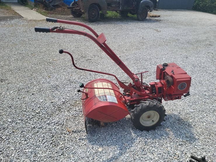 troy-bilt-horse-rear-tiller-image-6