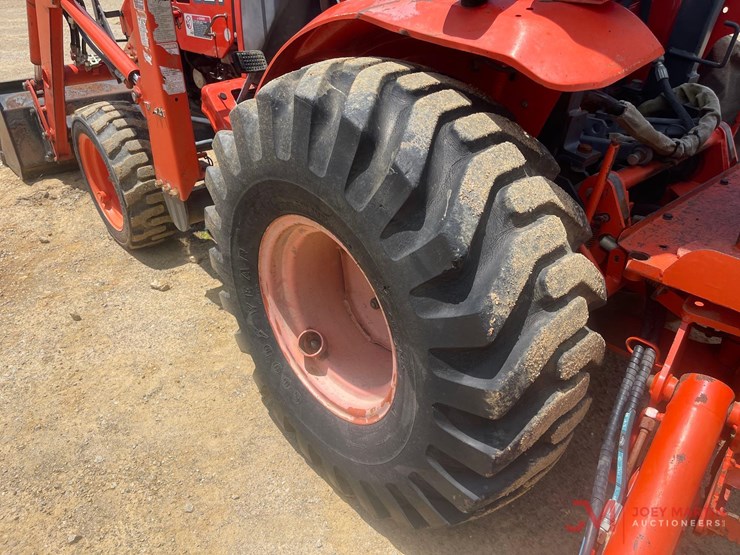 1997-kubota-b21-loader-backhoe-image-10
