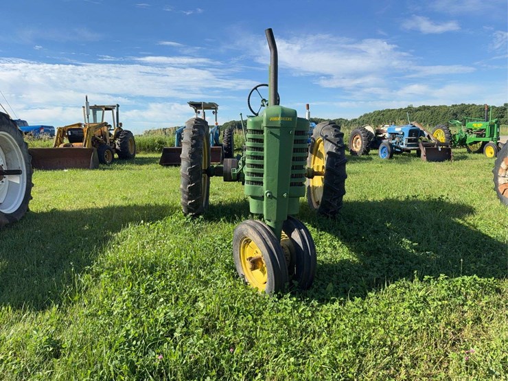 john-deere-model-b-image-6
