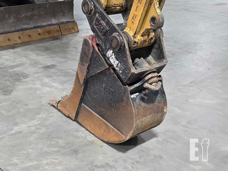 2022-caterpillar-308-cr-image-12