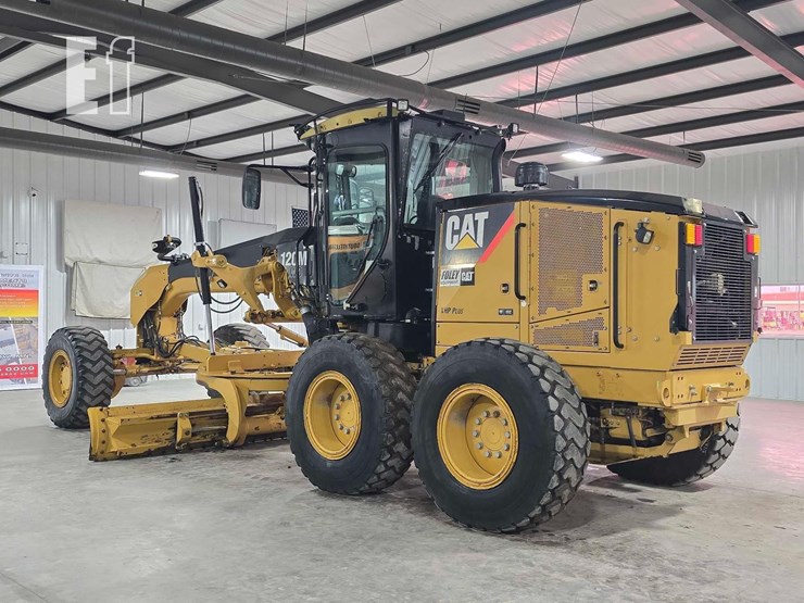 2010-caterpillar-120m-image-4