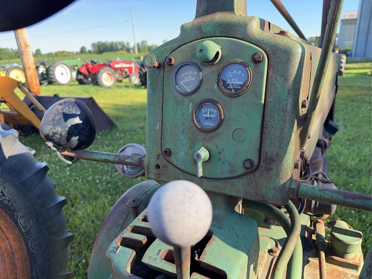john-deere-50-image-13