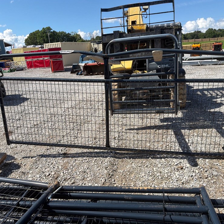 #69 • 10ft tarter gate