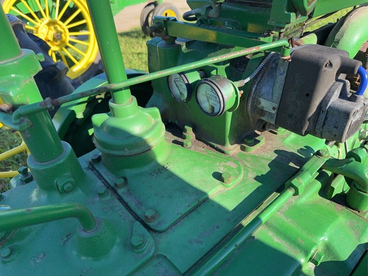 john-deere-model-b-image-20