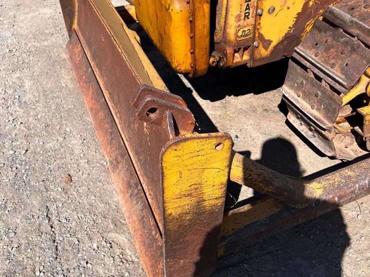 caterpillar-d2-image-29