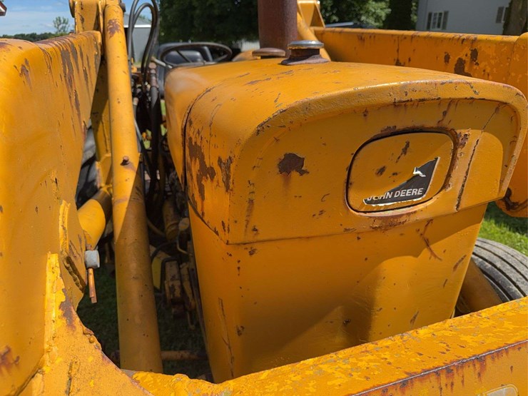 john-deere-400-image-13