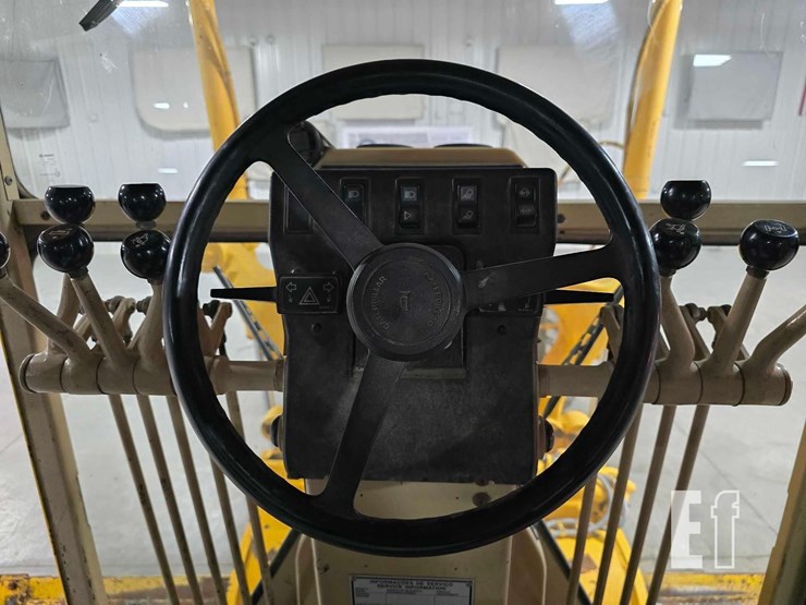 2004-caterpillar-120h-image-14