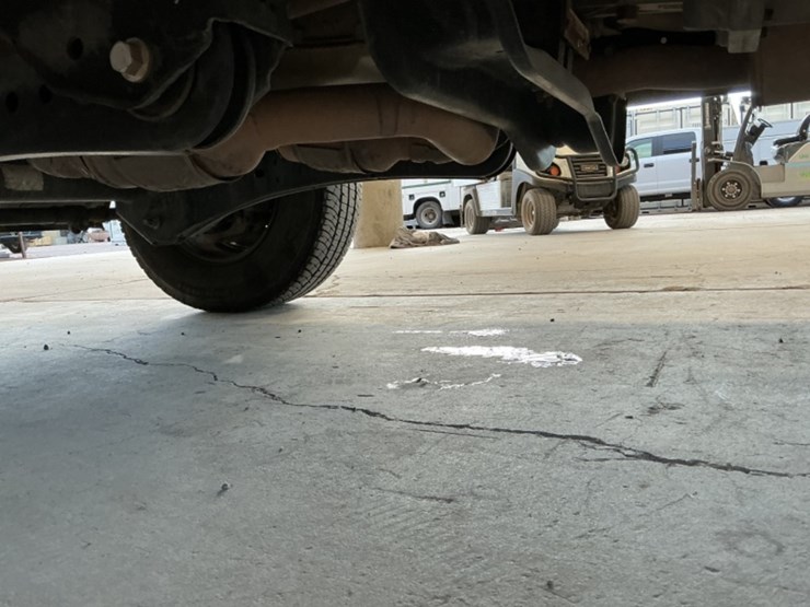 2012-ford-f350-image-27
