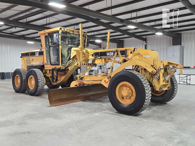 2006-caterpillar-143h-image-2