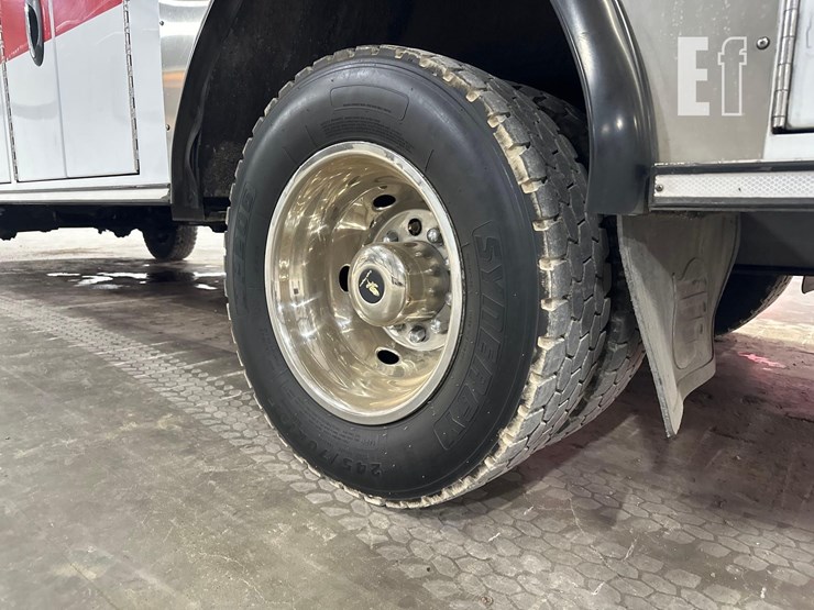 2015-ford-f450-image-32