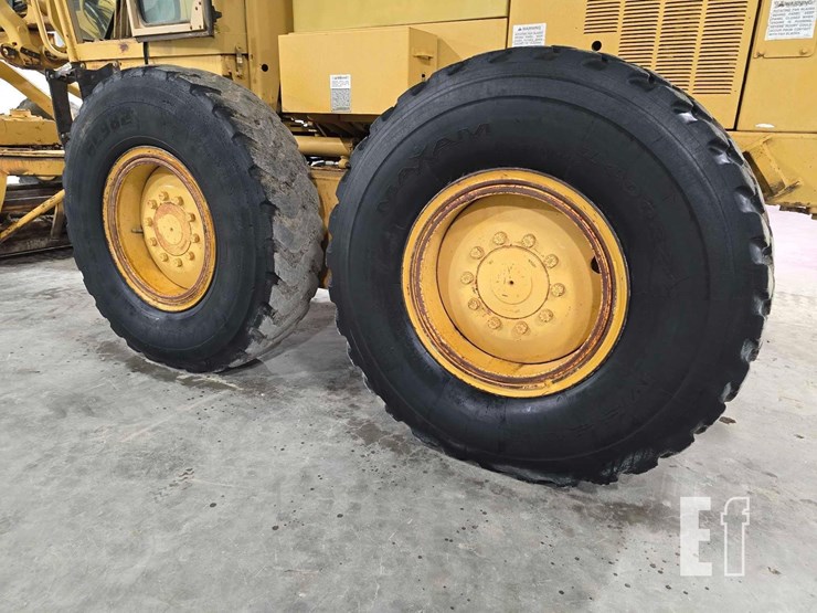 2003-caterpillar-12h-image-28