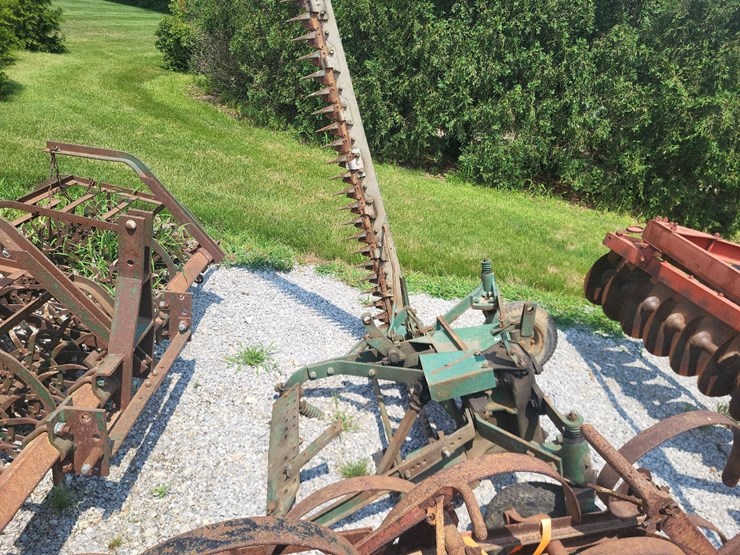 oliver-82--2-point-sickle-mower-image-2