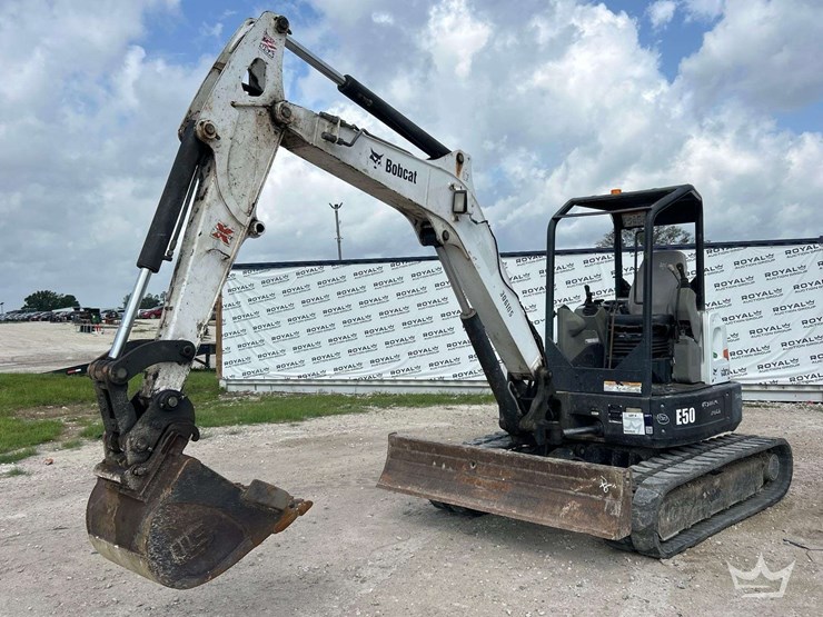 2019-bobcat-e50-image-1