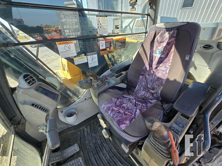 2016-deere-180g-lc-image-15