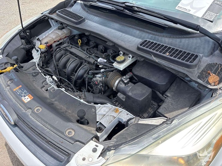 2016-ford-escape-image-8