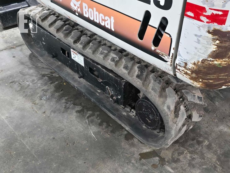 2008-bobcat-325g-image-28