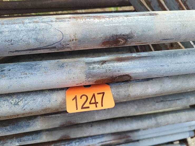 (20)-freestalls-w/(4)-pipe---tag-#1247-image-2