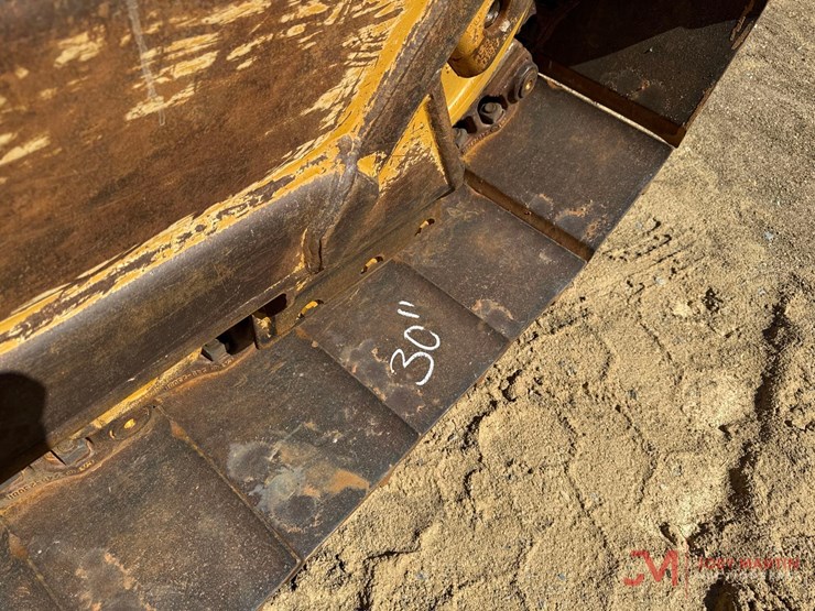 caterpillar-d6-xe-lgp-image-11