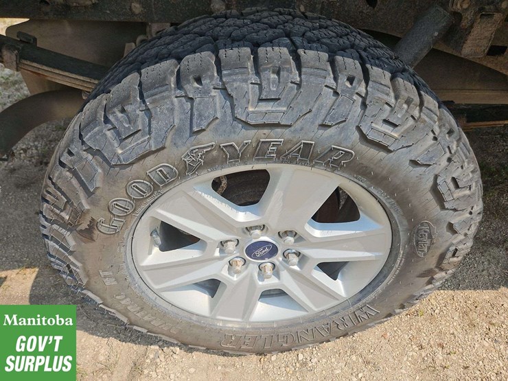 2016-ford-6.5-ft-image-14