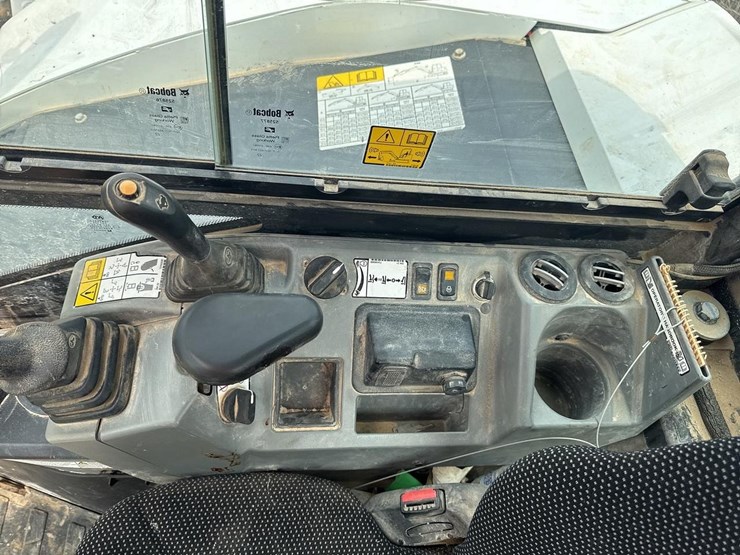 2023-bobcat-e88-image-77