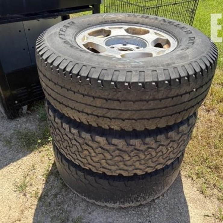 TRUCK TIRES