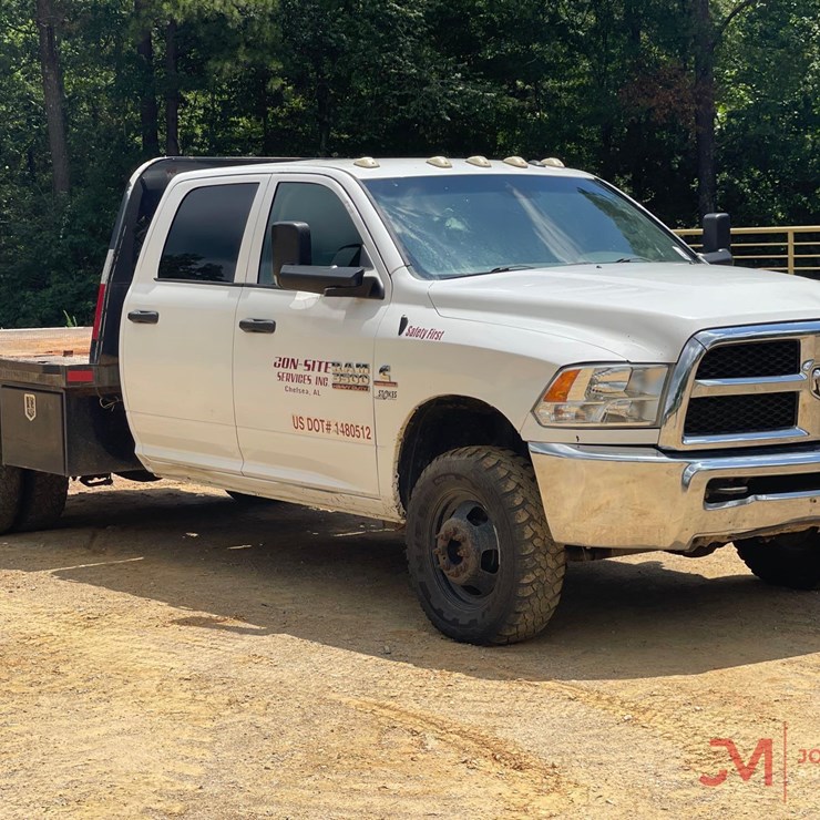 2016 RAM 3500 HEAVY DUTY FLATBED TRUCK