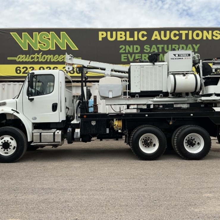 2016 FREIGHTLINER M2 106